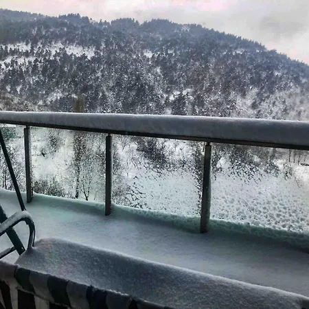 Unique View, Cozy Attic - Roof 伯萨