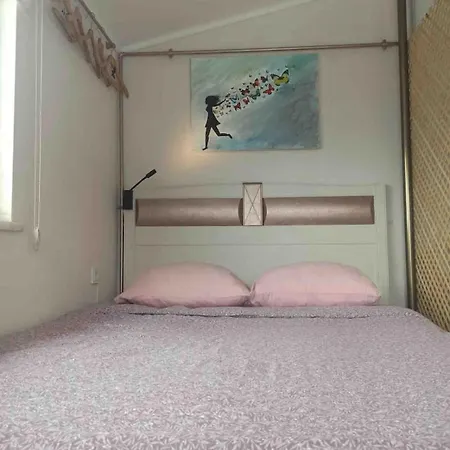 Unique View, Cozy Attic - Roof *