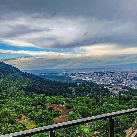 公寓 Unique View, Cozy Attic - Roof 伯萨